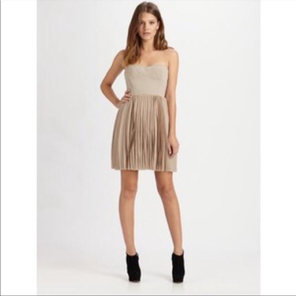 Y2K BCBG Angel Strapless Sweetheart Neckline Mini Dress Sz 0 Etheral Fairy